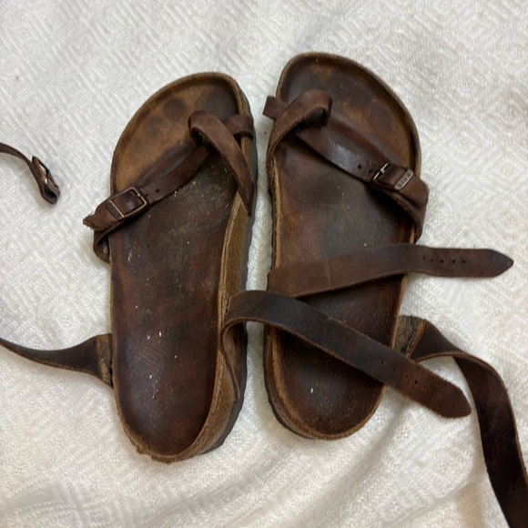 Birkenstock Yara  Brown Leather Ankle Strap Sandals - Picture 8 of 9